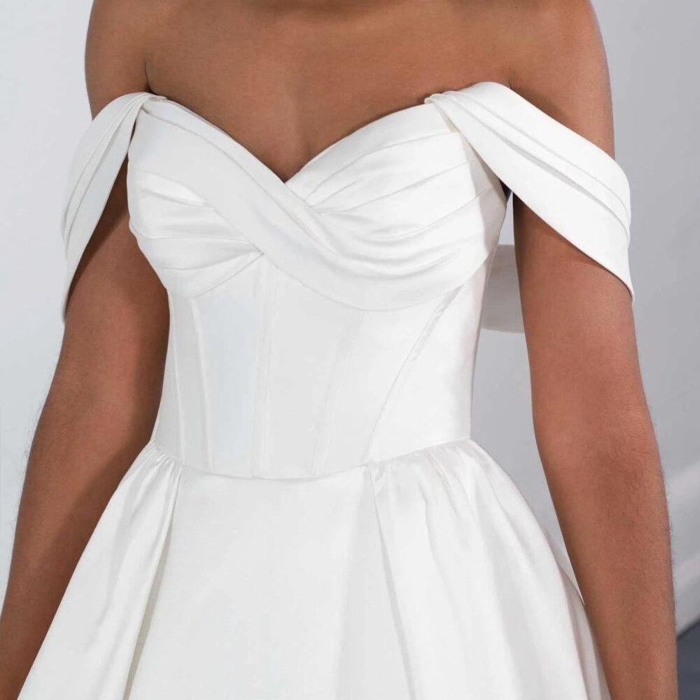 Martina Liana Wedding Gown - Kleinfelds - NEVER ALTERED - Ivory Silk Strapless